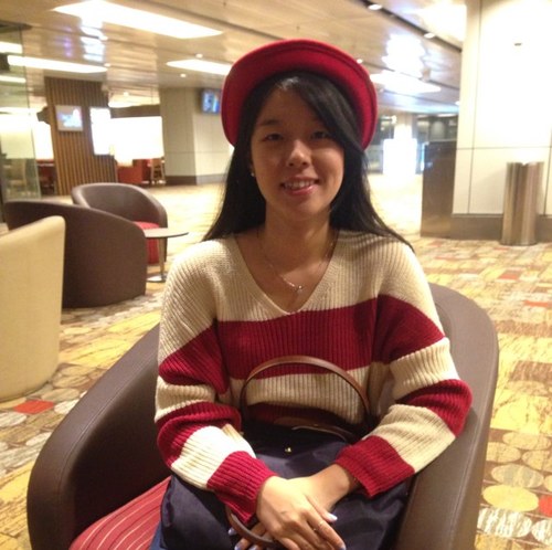 Web enthusiast, social media addict, bargain hunter, casual blogger, IT gal. Trying to make life interesting.