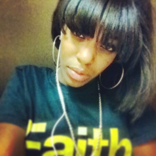 Its Me Tha One And Only Craziest Bhaddest Bytch Around !!! Yu Follow Me , I'll Follow Bakk #TeamSolo #TeamLibra #TeamBaddest !!