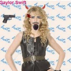 Fuck u Taylor Swift R.I.P lay fuckin piece in hell