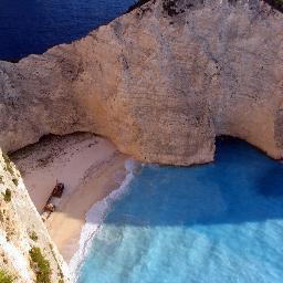 angelamou's profile picture. 