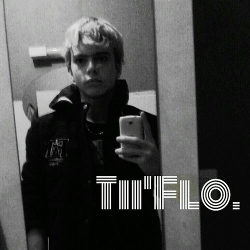 Abonnès ; 100 / 200 / 300 / 400 / 500 / 600 / 700 / ?800 / ?900 / ?1000.  #FolloWmoiEtJteFolkowBack♥.