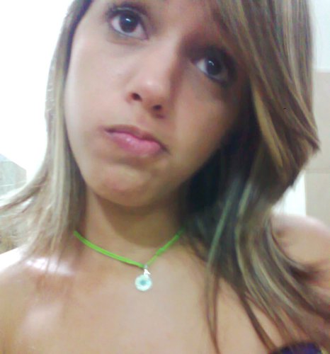 Sou do tipo de garota qe curte muito a vida sem me preoculpar com o que vem depois.#Sensualize,15 anos e sou Ariana. Saber mais?! Follow - me