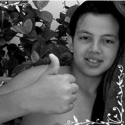 nõo meeu muundo ! ] Flamenguista , ∞ . Leãoo' | 11 Anos . | 24 Agosto (^) , ' Youu Te Bleser ♪ ,(: ' Nutella , e&& Pra Vc' 3 Bjs ', Nataçãoo ∞ Soolteiroo ' ∞