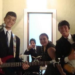 Juntos para sempre fazendo rock 'n' roll. Temos o objetivo de mudar o conceito de rock no Brasil e no mundo!