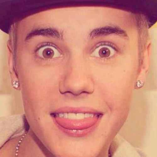 Im a guy i love 1D and Justin.   follow me and we can be bffs! :)