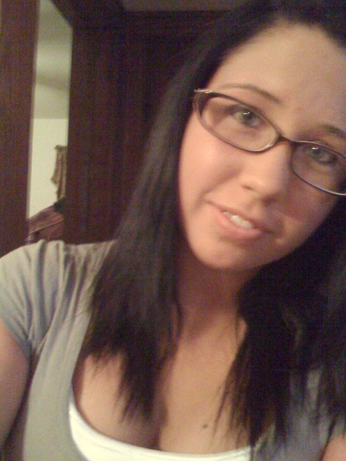 i'm hollie. & i know whats up.
