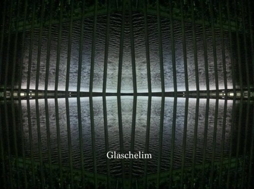 GlascheOfficial's profile picture. kilk records所属。１stアルバム「Perfect Cradle」発売中！！ こちらで試聴もできます→http://t.co/8UQlGM7ip8 CONTACT →glaschelim@gmail.com