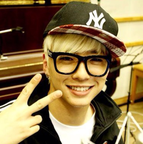 Verified Roleplayer at @FlapjackRP ┆Bang Yongguk of B.A.P┆ #90 liner [03/31/90]┆