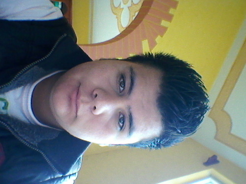 jesus78319475's profile picture. hola de nuevo tambien en este siganme @chillekiller...soy genial y hablo ingles yeah!!!