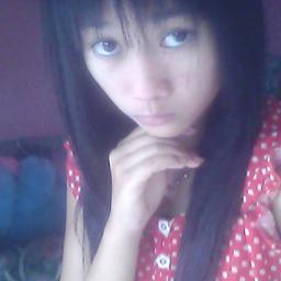 nama:yuley. . alamat:medan.,perbaungan