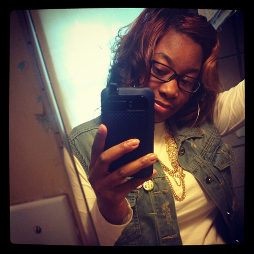 Cant nobdy do me and tell my story LIKE ME.! -point blank..#CHSALUMNI2K-12----------My futher is promising.!!  @#!*%  wit me:-) #collegeGIRL #teamHCC