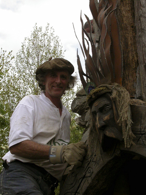 purefolly's profile picture. Artisan craftsman, designer builder of garden follies, tree houses. Artistic contributor to 26 RHS award winning gardens. Artist, painter, mural art.