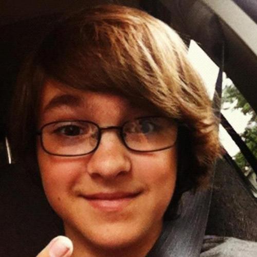 ProblemAday's profile picture. Hey guys I make daily vlogs on youtube @ http://t.co/iIWVSu8m
Follow me and il follow you back :)