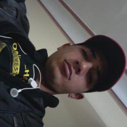 yossry2011's profile picture. 