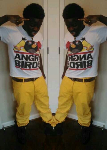 i support the KLE-TEAM teamSKITDADDLE -IM GOING BE THE NEXT COMEDIEN FROM BALTIMORE CITY JUST WAIT A WHILE-