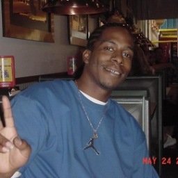 kumidmack's profile picture. I'm just living blessed..