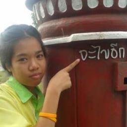 PooN_MooN's profile picture. 