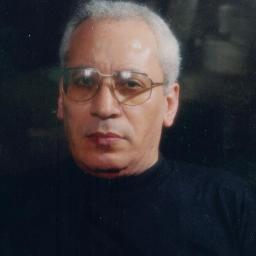 كاتب مصرى، من مؤلفاته: 