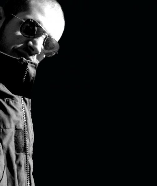 pavloslinos's profile picture. Re-imagine advertising  |  CEO @exitbee