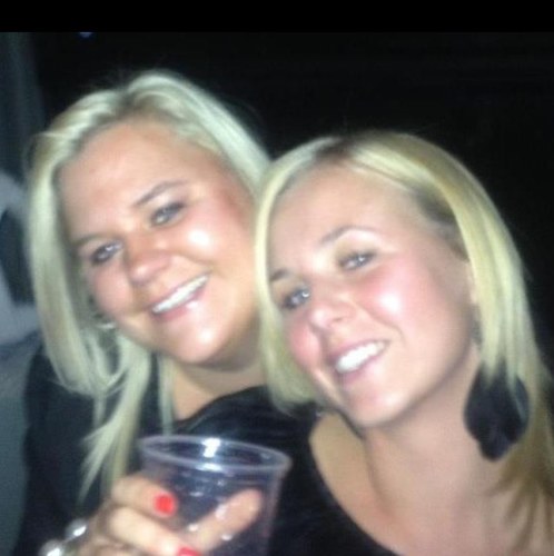 lucky_in_love04's profile picture. 