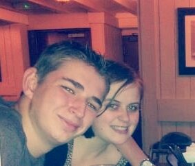 rlouise48's profile picture. 