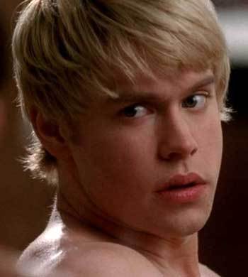Hijo de Luna y Rolf. Guapo y sexy, genética Lovegood:)Sangre limpia.Gryffindor.Amo al Sauce Boxeador L!