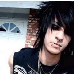 EmoAwan's profile picture. 