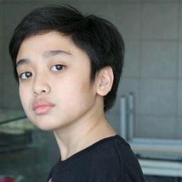 mochamad bagas indra // 17-04-1999 // not have a girlfriend // you follow I follback ___