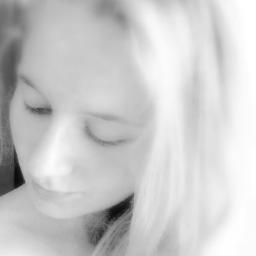Hii!! I love movies and music and if you follow me, I'll follow you, too. ^^