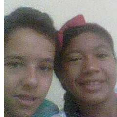 ~ α gαrotα quee nαo e perfeitα , αquelα qee shorα de dor , qee jα sofreu por αmor , qee sαbe se αrrepender ♥