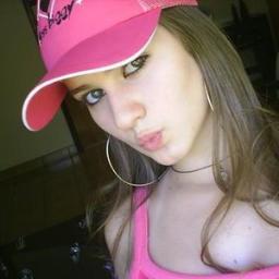 Maris0lSalas's profile picture. Nuestras cualidades y defectos nos hacen personas especiales, quererse a uno mismo es la clave.