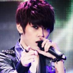 บอทยงจุนฮยอง / Joker Coker BEAST มักเน่(?) ChocoBall ครับ *เลียปาก

หล่อ อินดี้ โค้ก แร๊พ เสียงปรี๊ด ปากบาง โจโคบอลจะครองโลก!! ;P