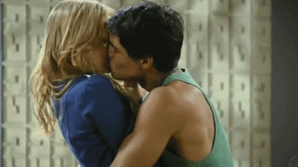 Eu sou muito fã dos Rebeldes eu não só gosto do Somic eu gosto de todos eles