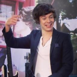Two directioners from Holland // We love One Direction :D // Justin Bieber // Janoskians // UnionJ // Little Mix