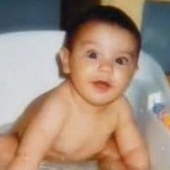 esse twitter NAO É UM FC o @Vcdmimnaosai ls É um FC dedicado ao cantor sertanejo luan santana @luansantana