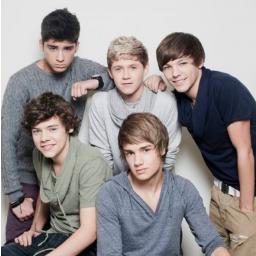 1 beijo pra quem ama o one direction e 2 pra quem odeia :) Since:28/12/2012 Moderaçao:Gabi e Helena