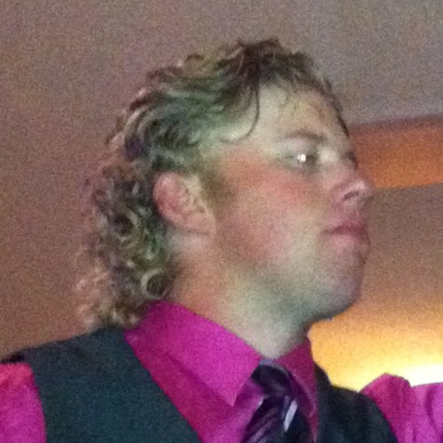 MulletsnHoes's profile picture. Just another Joe wasting his oil patch $$ on farming.
