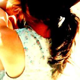 ..No matter what the day
Let's live, loiter
What matters is our joy...♫