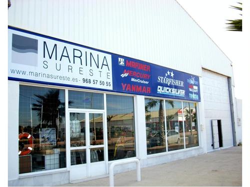 Náutica Marina Sureste. Seamanship Marina Sureste. Los Alcázares, Murcia, Avenida Trece de Octubre. Tfno: 968 575 055. Mail: comercial@marinasureste.es