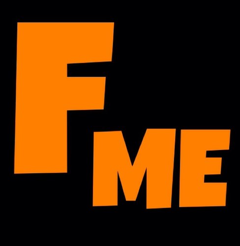 Salut ! Je follow back tous ceux qui me suivent ! Si tu m'unfollow, j'unfollow direct ! Si je te follow, follow moi ou j'unfollow ! Les MP sont les bienvenus ;)
