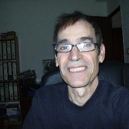 Más trabajo que estudio y menos comida que trabajo...cero oportunidades,en fin,un autodidacta.