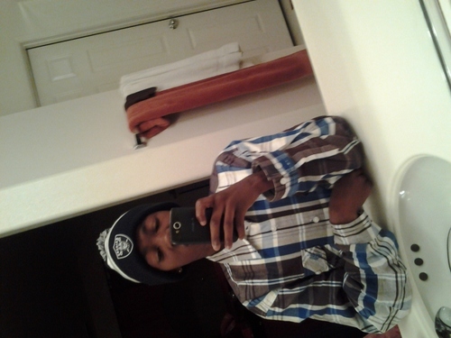yung deeeno my mixtape is out its called guccis and louis