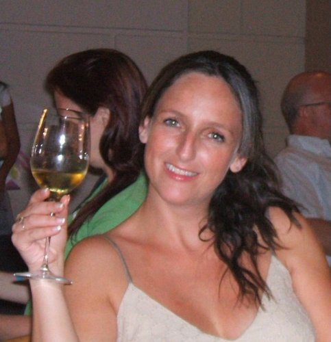 overworked underpaid nurse hobbies eating drinking listening to music & spending time with my insane family!