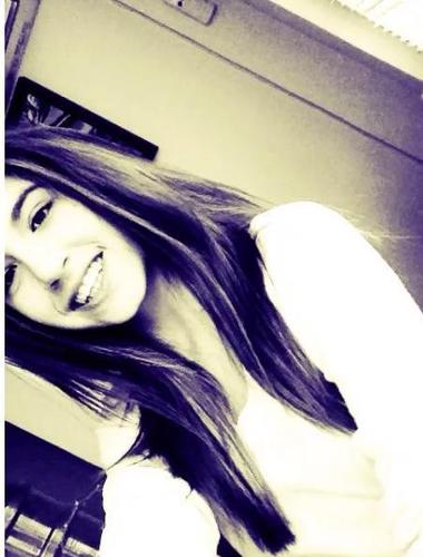 heyyy. Ich heisse Yani. Ich bin 14 jahre alt