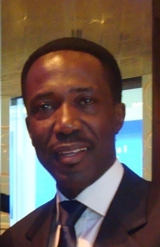 fkassanje's profile picture. Ad Augusta per Angusta