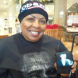 DsNana's profile picture. 