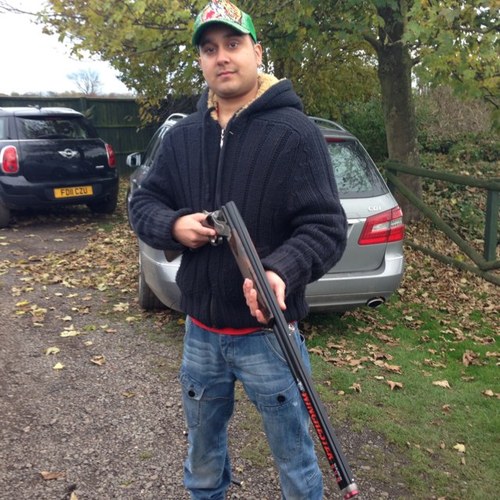 kamrama1's profile picture. 