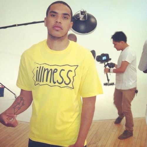 Recording Artist/Songwriter/Actor| Sponsored by @inkjunkeyz | For all inquiries bookings@skyymusik.com