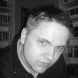 Movie lover from Sweden, love old classics such as Rope, Psycho, Rear Window, Halloween, 007movies to modern classics such as Fugitive, Indiana Jones & Zodiac.