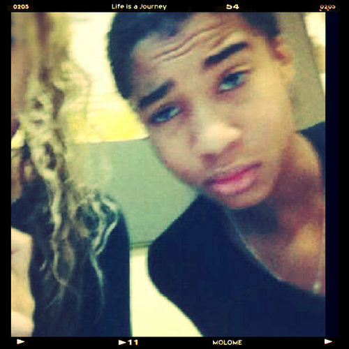 MESUPREME_'s profile picture. Love your mom.